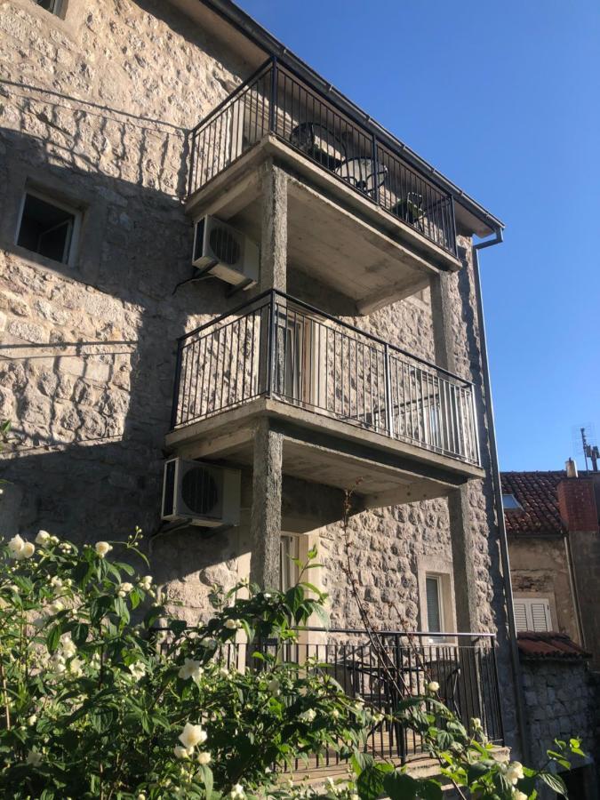 Pavle Apartmani Risan Dış mekan fotoğraf