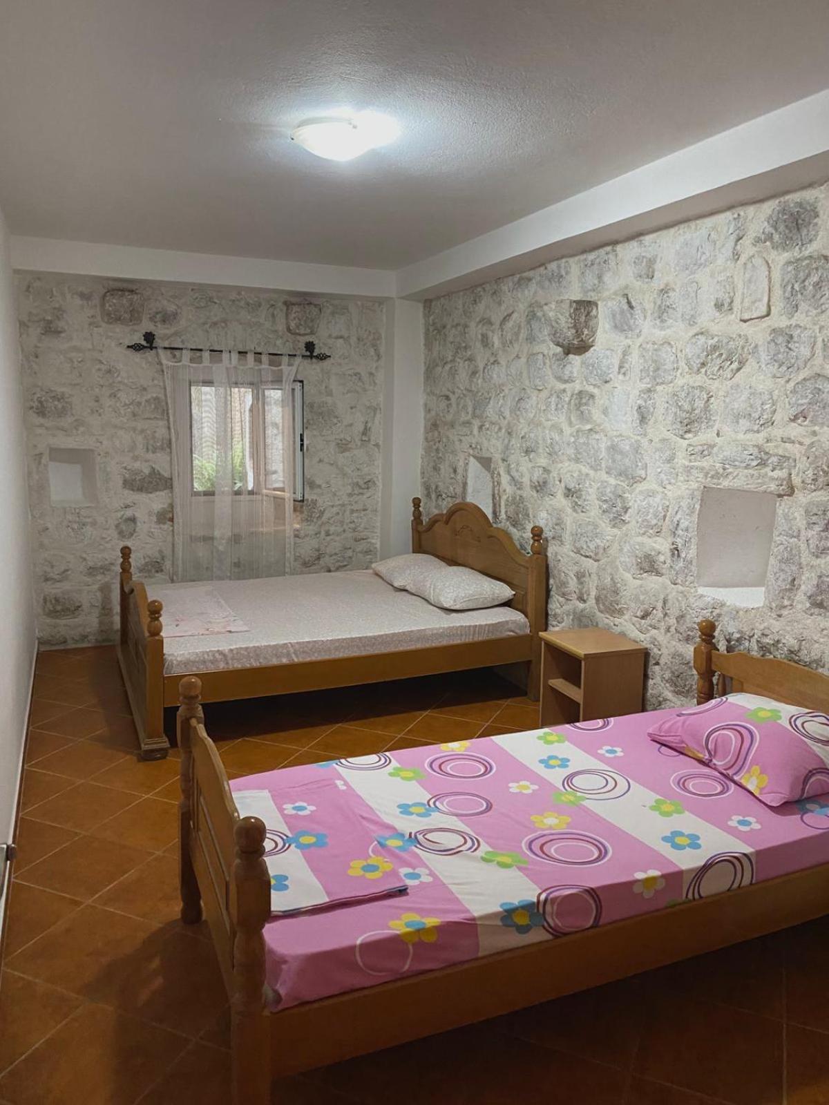 Pavle Apartmani Risan Dış mekan fotoğraf